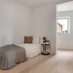 Apartman Exclusive Waterfront - Perfect For Ons