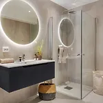 Apartman Exclusive Waterfront - Perfect For Ons